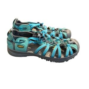 Women’s Keen Outdoor Waterproof Shoes  Size 6